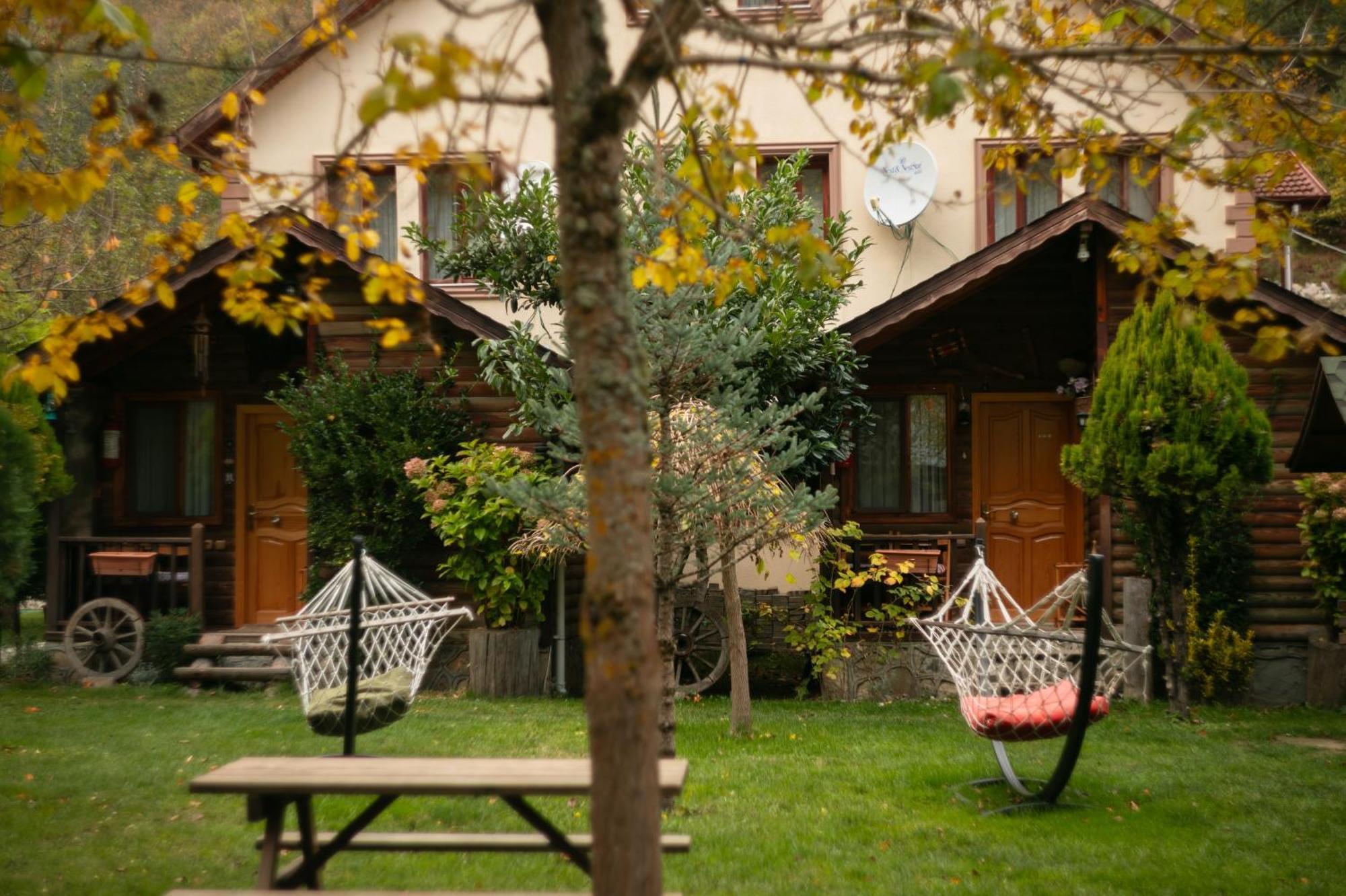 Abant Doga Koeskue Acomodação com café da manhã Bolu Exterior foto