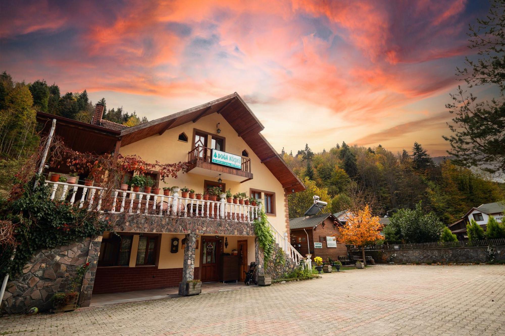 Abant Doga Koeskue Acomodação com café da manhã Bolu Exterior foto